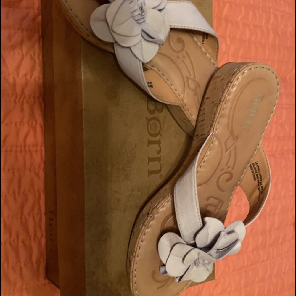 Born. Off white wedge sandal size 7